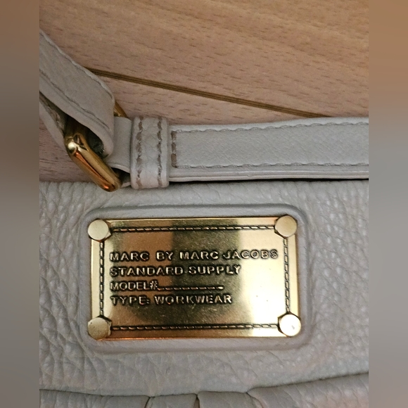 Marc by Marc Jacob Crossbody Bag - Picture 2 of 5